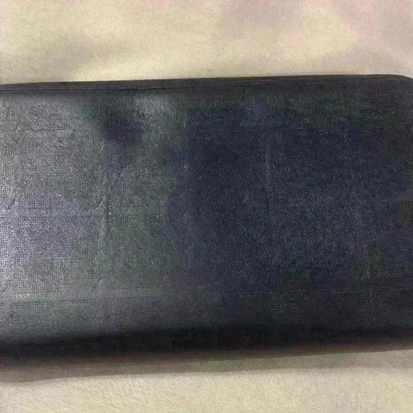 Chanel Black Long Zip Wallet w/ COA - Picture 4 of 13